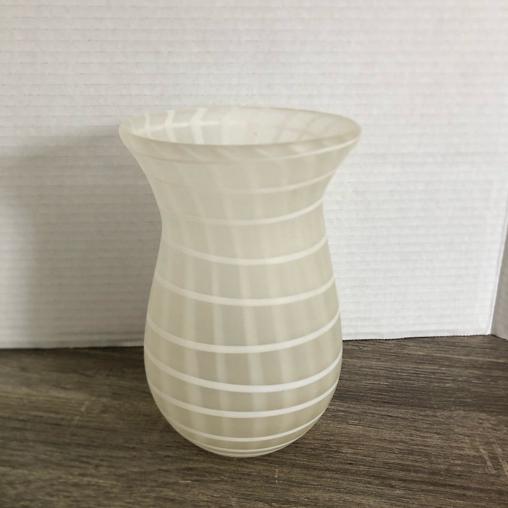 Heavy Hand Blown Glass Grid Pattern Vase